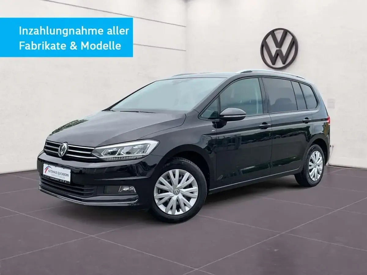 Gebraucht VW Touran Join 150 PS (110 kW) 2018 Deep black perleffekt Van / Kleinbus