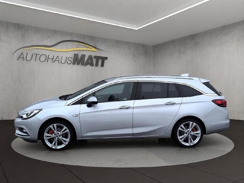 Gebraucht Opel Astra Innovation 136 PS (100 kW) 2017 Argon silber/ice silver (m2) Kombi