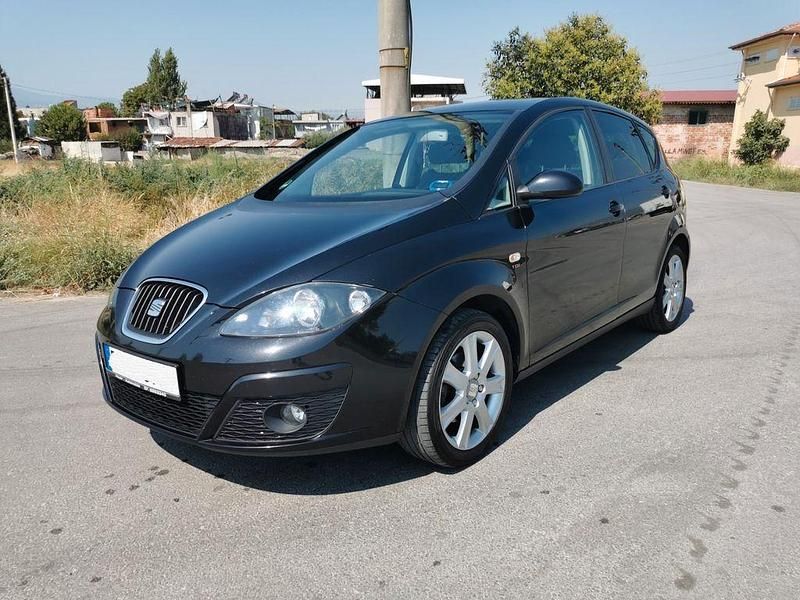 Schwarz Gebraucht 2008 Seat Altea Stylance Van / Kleinbus | 4.300 € (Fairer Preis) - Bild 1/4