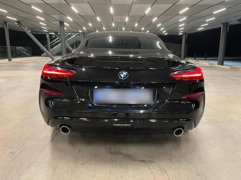 Gebraucht BMW Z4 197 PS (144 kW) 2021 Schwarz Cabrio
