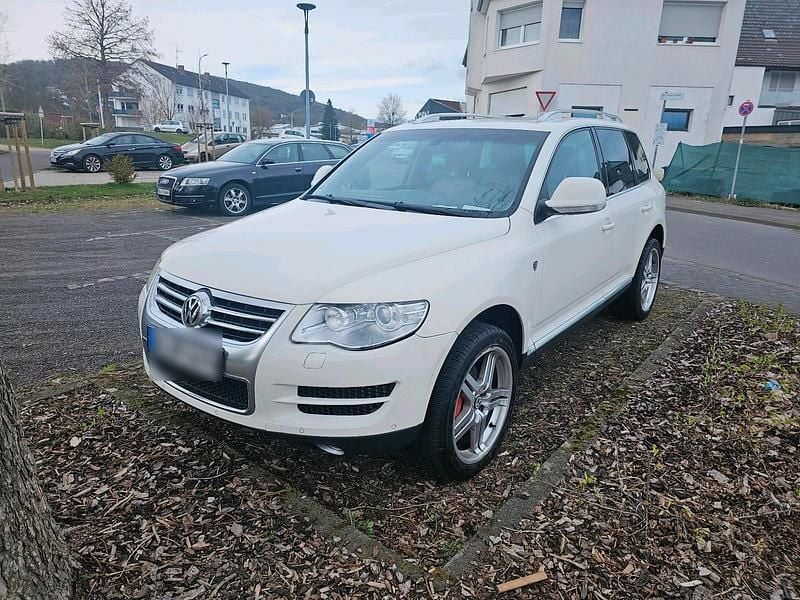 Gebraucht VW Touareg 235 PS (172 kW) 2007 Weiß SUV
