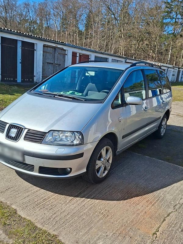 Gebraucht Seat Alhambra 140 PS (102 kW) 2007 Silber Van / Kleinbus