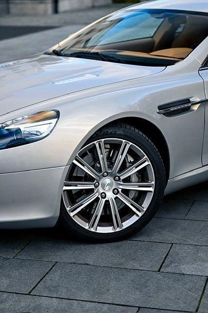 Gebraucht Aston Martin Rapide 476 PS (350 kW) 2010 Silber Limousine