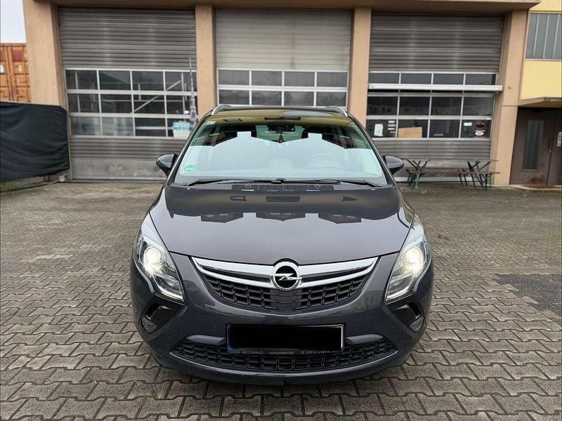 Gebraucht Opel Zafira Tourer Innovation 165 PS (121 kW) 2014 Grau Van / Kleinbus