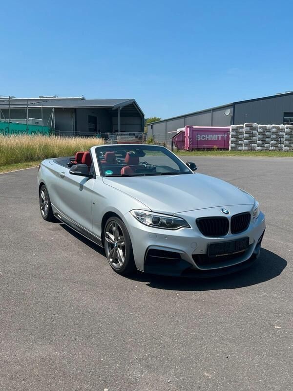 Grau Gebraucht 2016 BMW M235 M Performance Cabrio | 28.750 € (Fairer Preis) - Bild 1/4