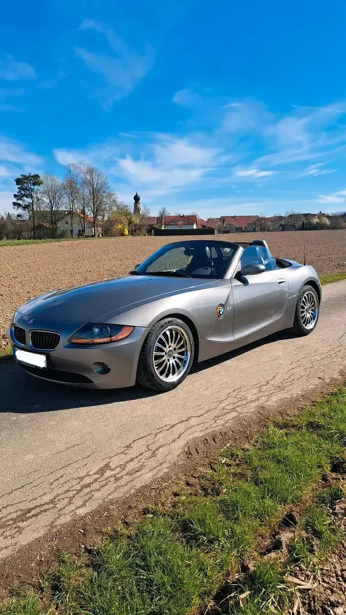 Gebraucht BMW Z4 192 PS (141 kW) 2003 Grau Cabrio