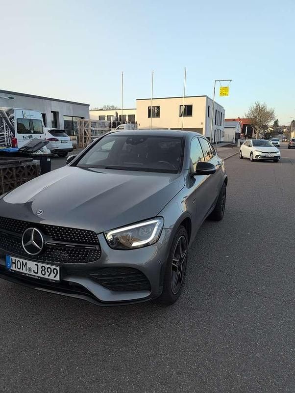 Gebraucht Mercedes GLC220 194 PS (142 kW) 2020 SUV