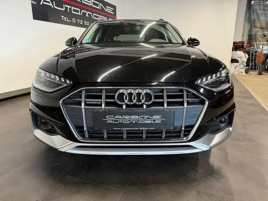 Gebraucht Audi A4 Allroad Basis 245 PS (180 kW) 2020 Schwarz Kombi