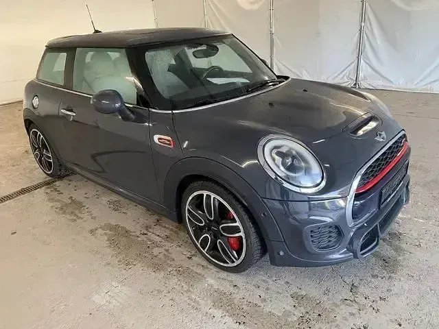 Gebraucht Mini John Cooper Works Chili 231 PS (169 kW) 2018 Thunder grey metallic Kleinwagen