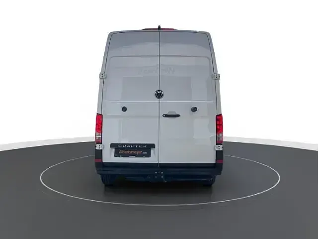 Gebraucht VW Crafter 140 PS (102 kW) 2024 Weiß Van
