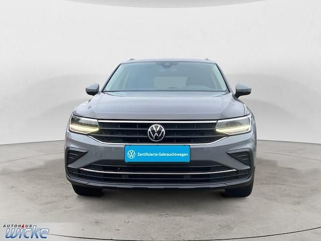 Gebraucht VW Tiguan Active 131 PS (96 kW) 2022 SUV