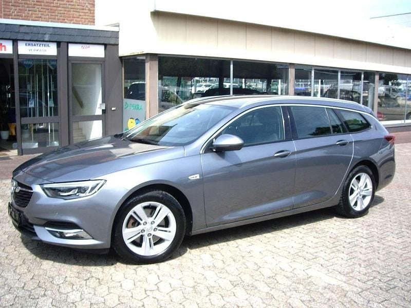Grau Gebraucht 2019 Opel Insignia Innovation Kombi | 12.950 € (Guter Preis) - Bild 1/4