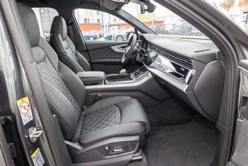 Gebraucht Audi Q7 S-Line 286 PS (210 kW) 2025 Daytonagrau perleffekt SUV