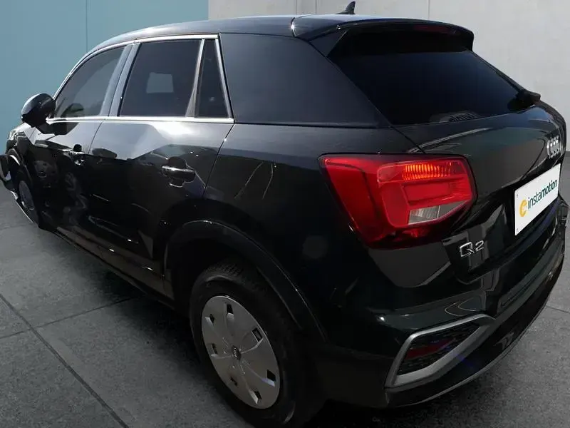 Używany Audi Q2 Advanced 116 KM (85 kW) 2025 Czarny SUV