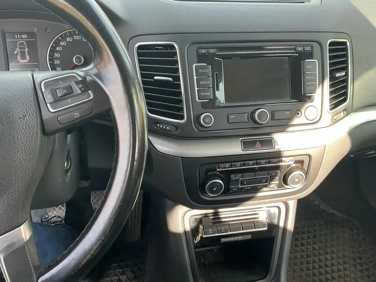 Brugt VW Sharan 2011 Sølv MPV