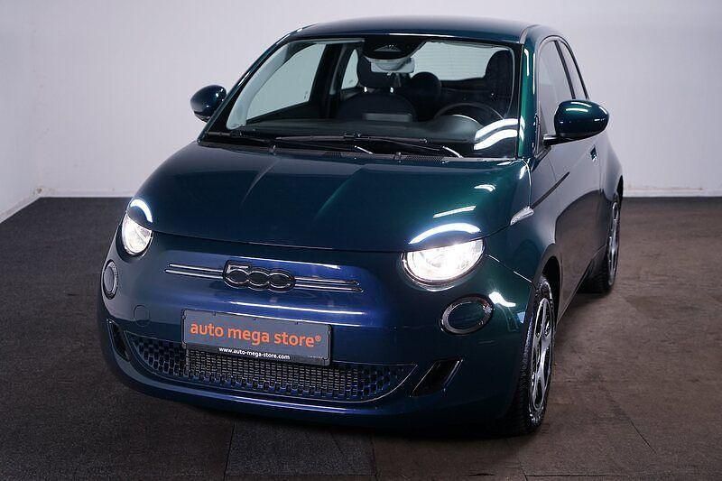 Ocean green Gebraucht 2022 Fiat 500e Action Kleinwagen | 12.499 € (Superpreis) - Bild 1/4