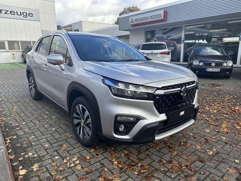 Neu Suzuki SX4 S-Cross Comfort+ 116 PS (85 kW) 2025 Silber Limousine