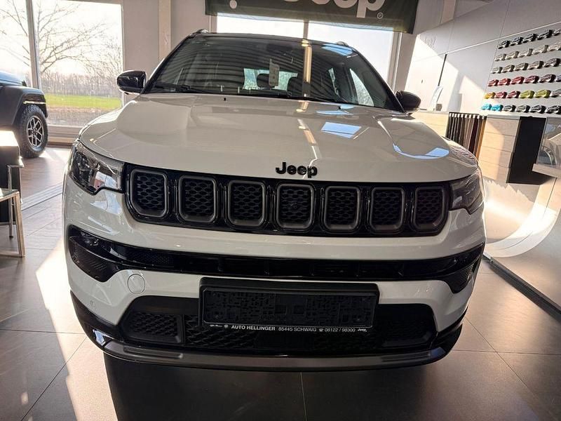Gebraucht Jeep Compass 131 PS (96 kW) 2023 Weiß SUV