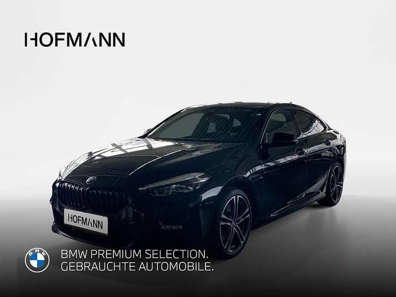 Gebraucht BMW 220 M Sport 178 PS (130 kW) 2021 Saphirschwarz metallic Limousine