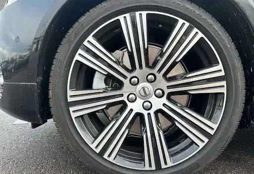 Gebraucht Volvo V90 Ultra 350 PS (257 kW) 2025 Schwarz Kombi