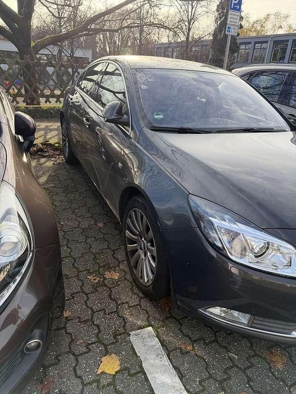 Gebraucht Opel Insignia Edition 160 PS (117 kW) 2013 Limousine