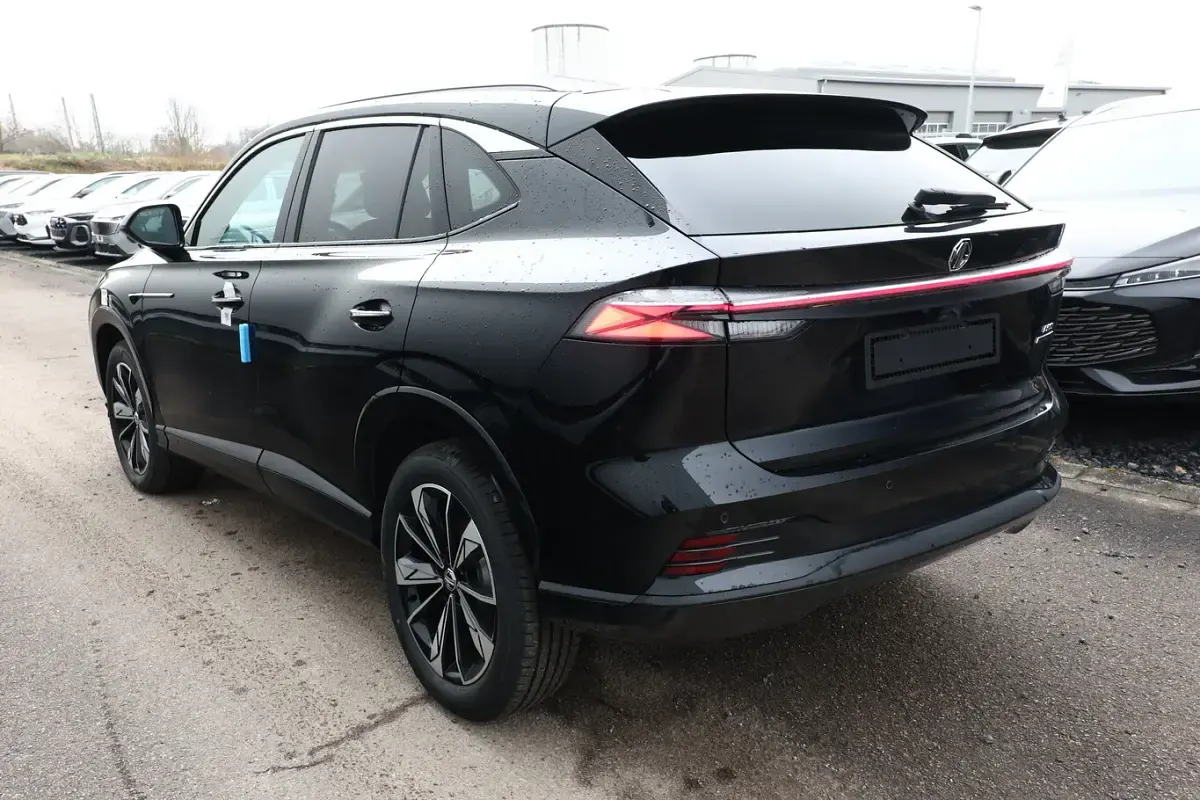 Ny MG HS Comfort 224 HK (164 kW) 2026 Sort SUV