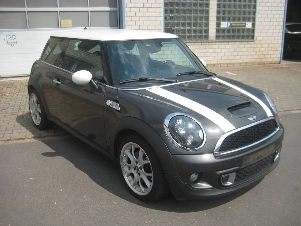 Gebraucht Mini Cooper S 174 PS (127 kW) 2011 Grau Kleinwagen