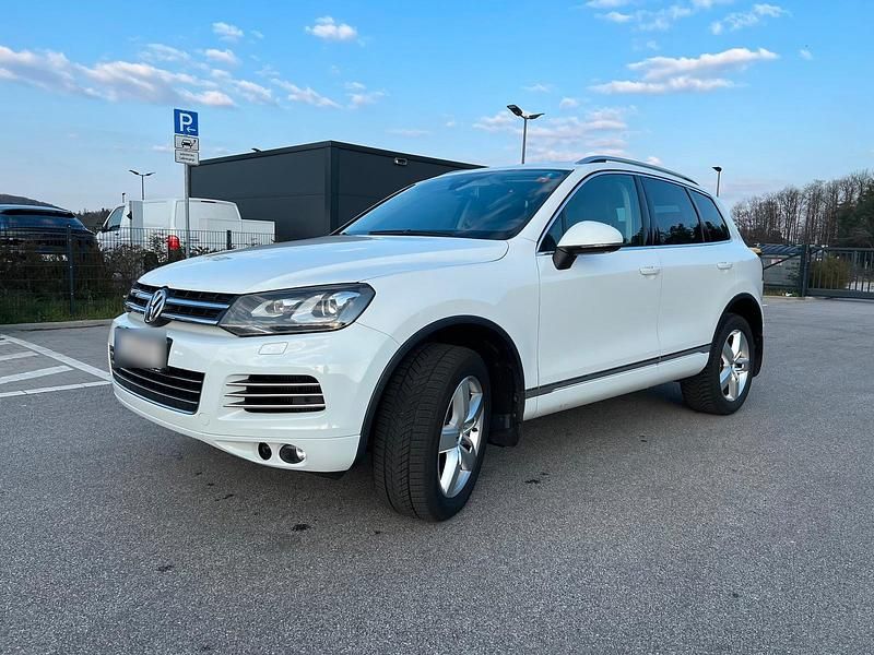 Gebraucht VW Touareg 245 PS (180 kW) 2014 Weiß SUV