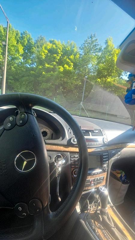 Gebraucht Mercedes E350 272 PS (200 kW) 2008 Silber Kombi