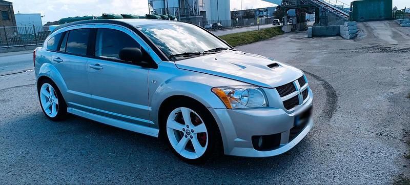 Gebraucht Dodge Caliber 295 PS (216 kW) 2009 Silber Kleinwagen