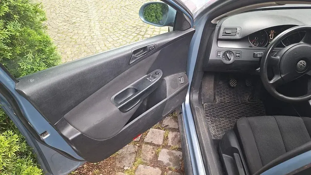 Occasion VW Passat Trendline 122 ch (89 kW) 2010 Gris Berline