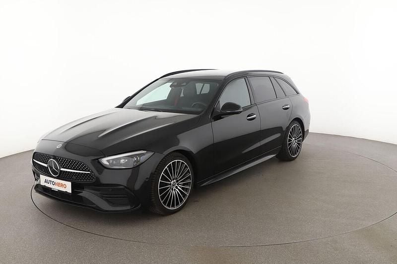 Schwarz Gebraucht 2023 Mercedes C220 AMG line Kombi | 32.250 € (Etwas zu teuer) - Bild 1/3