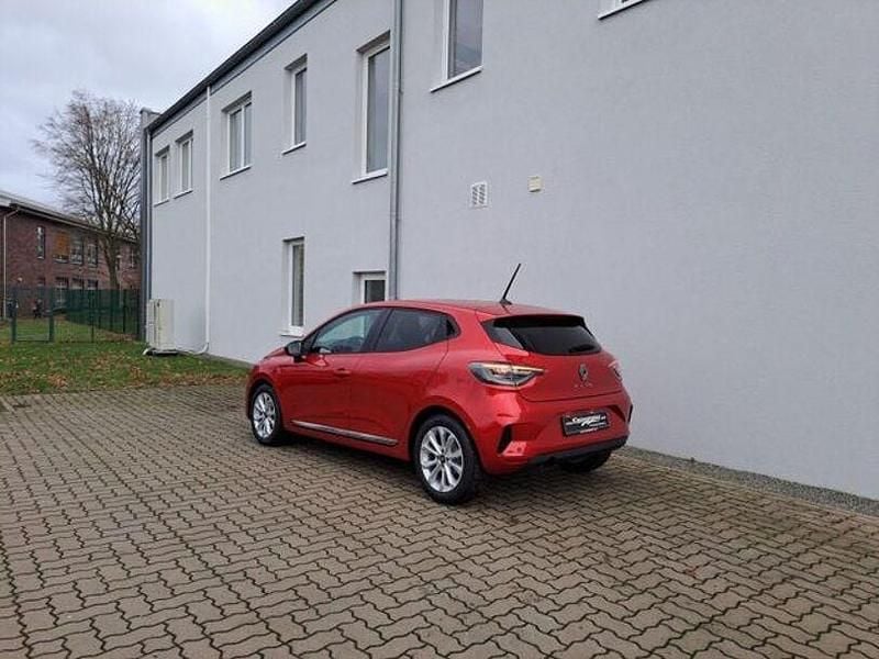 Gebraucht Renault Clio V Evolution 101 PS (74 kW) 2024 Rot Kleinwagen