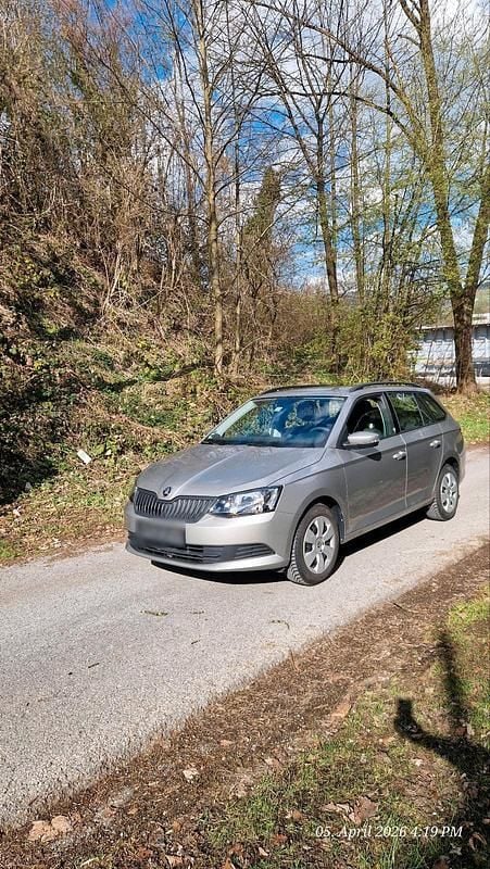 Gebraucht Skoda Fabia 75 PS (55 kW) 2018 Grau Kombi