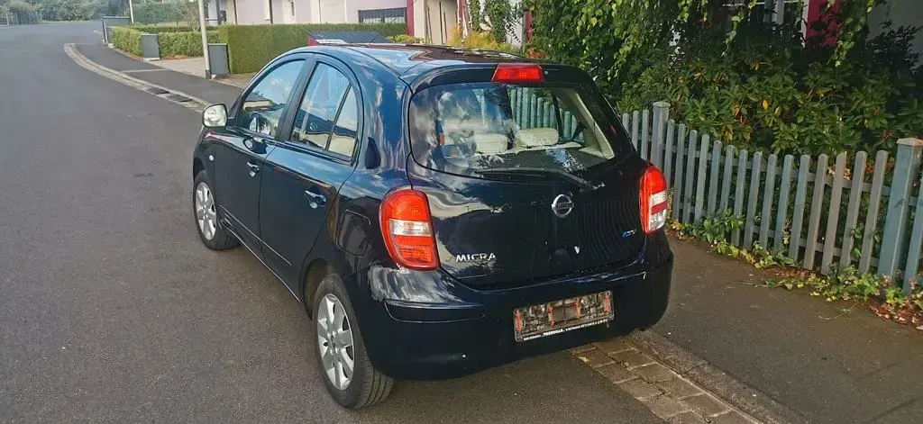 Gebraucht Nissan Micra 80 PS (58 kW) 2012 Schwarz Kleinwagen
