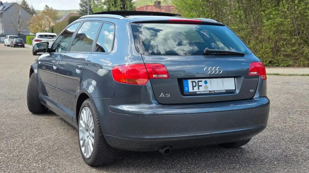 Używany Audi A3 Exclusive 102 KM (75 kW) 2006 Szary Hatchback