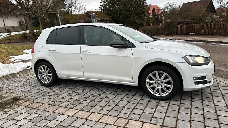 Gebraucht VW Golf VII 150 PS (110 kW) 2012 Weiß Limousine