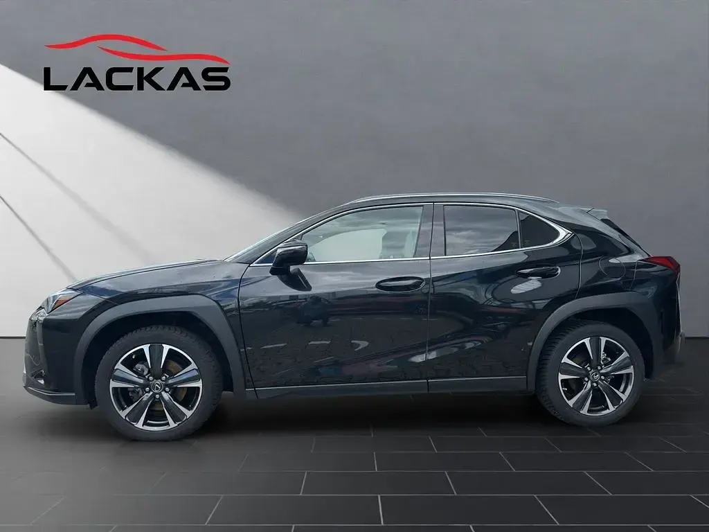 Gebraucht Lexus UX 152 PS (111 kW) 2023 Schwarz SUV