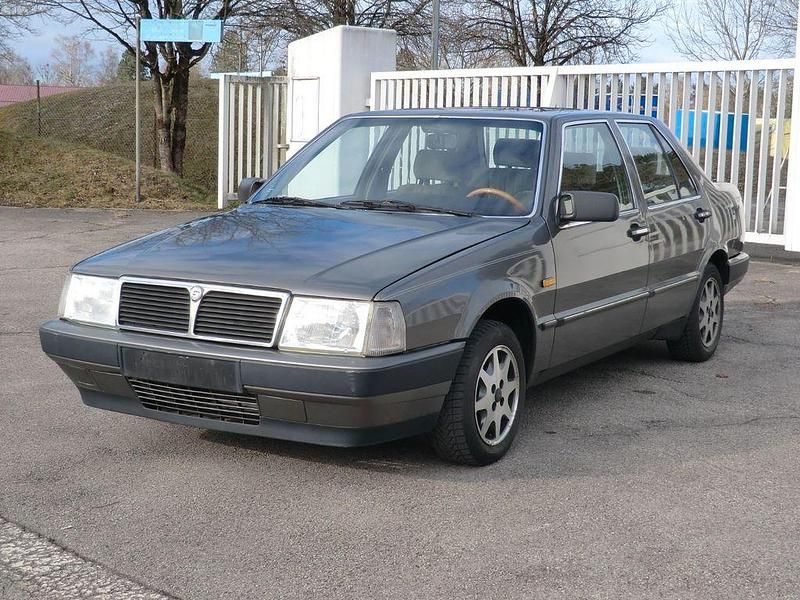 Gebraucht Lancia Thema 118 PS (86 kW) 1987 Grau Limousine