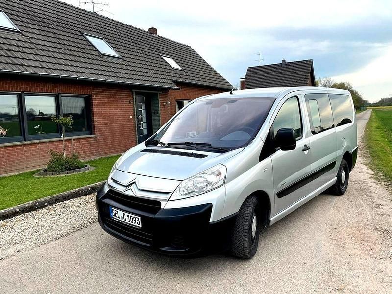 Second-hand Citroën Jumpy 120 CP (88 kW) 2007 Argintiu Monovolum
