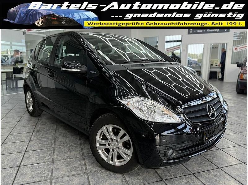 Schwarz Gebraucht 2012 Mercedes A160 Classic Limousine | 7.250 € (Fairer Preis) - Bild 1/4