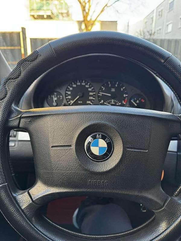 Gebraucht BMW 318 143 PS (105 kW) 2004 Kombi
