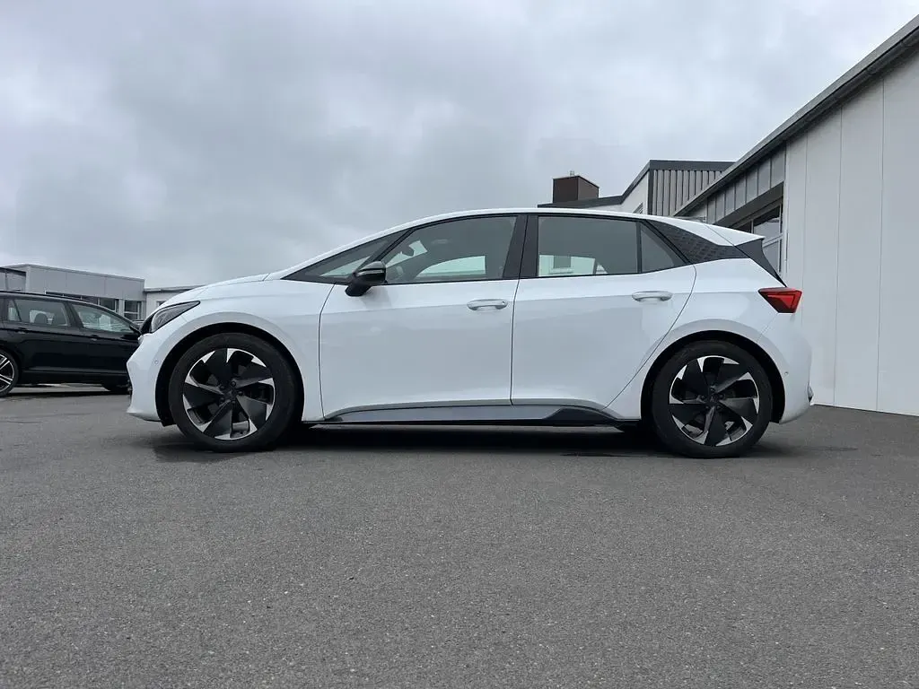 Gebraucht Cupra Born 169 kW (231 PS) 2023 Eisweiã Kleinwagen