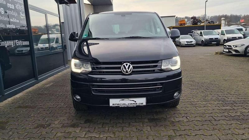 Gebraucht VW Transporter Highline 179 PS (131 kW) 2012 Deep black perleffekt Van