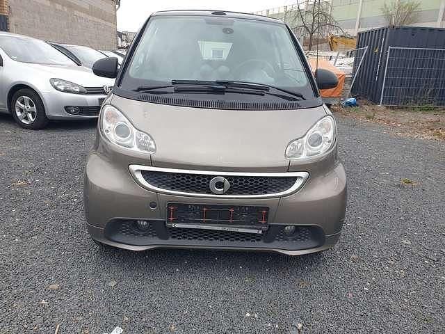 Gebraucht Smart ForTwo Cabrio 71 PS (52 kW) 2012 Tridionschwarz (metallic) Cabrio