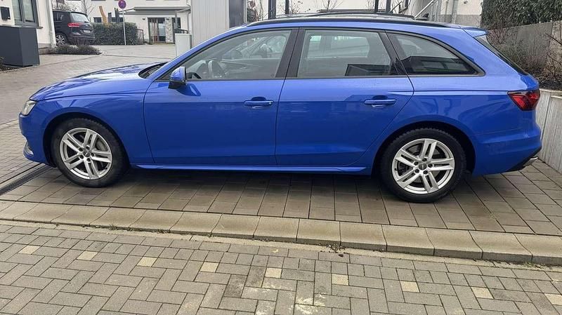 Gebraucht Audi A4 Advanced 265 PS (194 kW) 2020 Blau Kombi