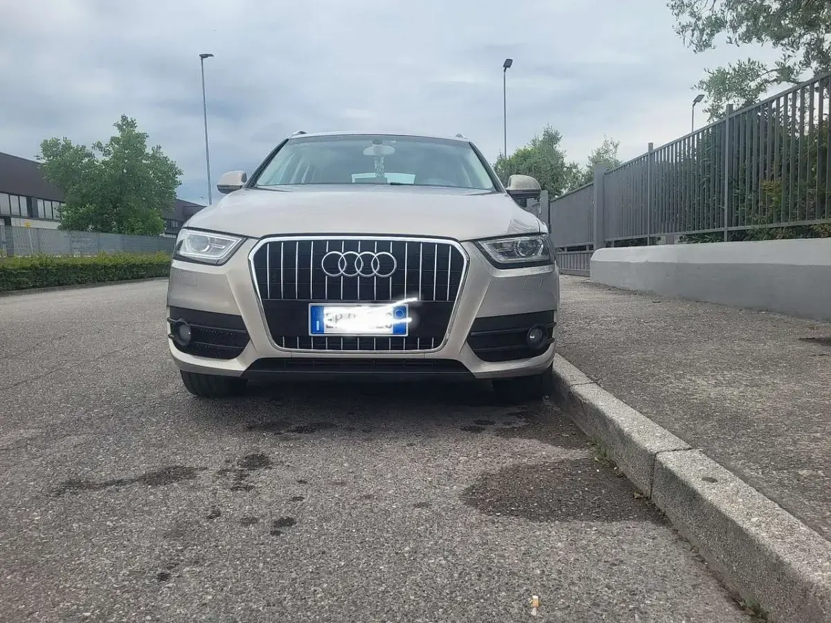 Gebraucht Audi Q3 Advanced 140 PS (102 kW) 2013 SUV