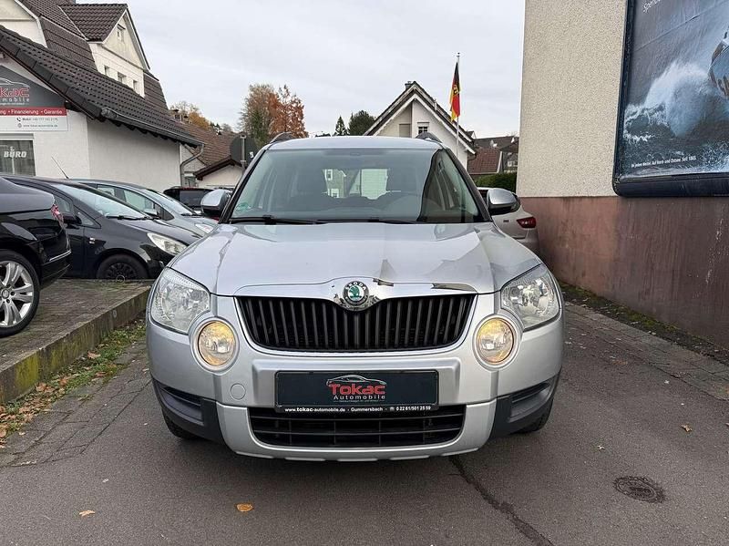 Gebraucht Skoda Yeti Ambition 160 PS (117 kW) 2011 Brilliantsilber metallic SUV