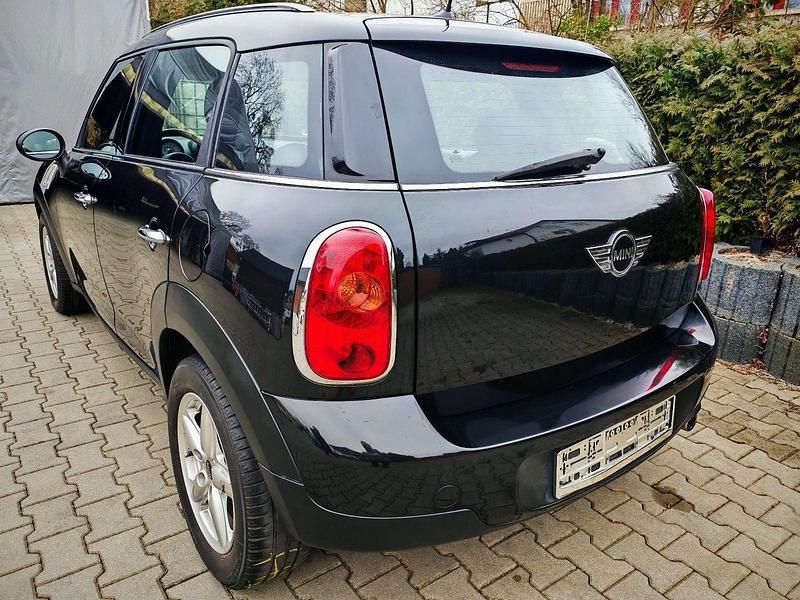Gebraucht Mini ONE 98 PS (72 kW) 2011 Schwarz Kleinwagen