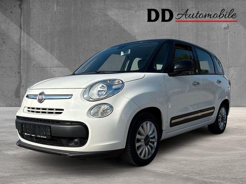 Weiß Gebraucht 2014 Fiat 500L Pop Star Van / Kleinbus | 7.290 € (Etwas zu teuer) - Bild 1/4
